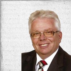 Kirchenwahl Passbilder 8 JürgenPlatte